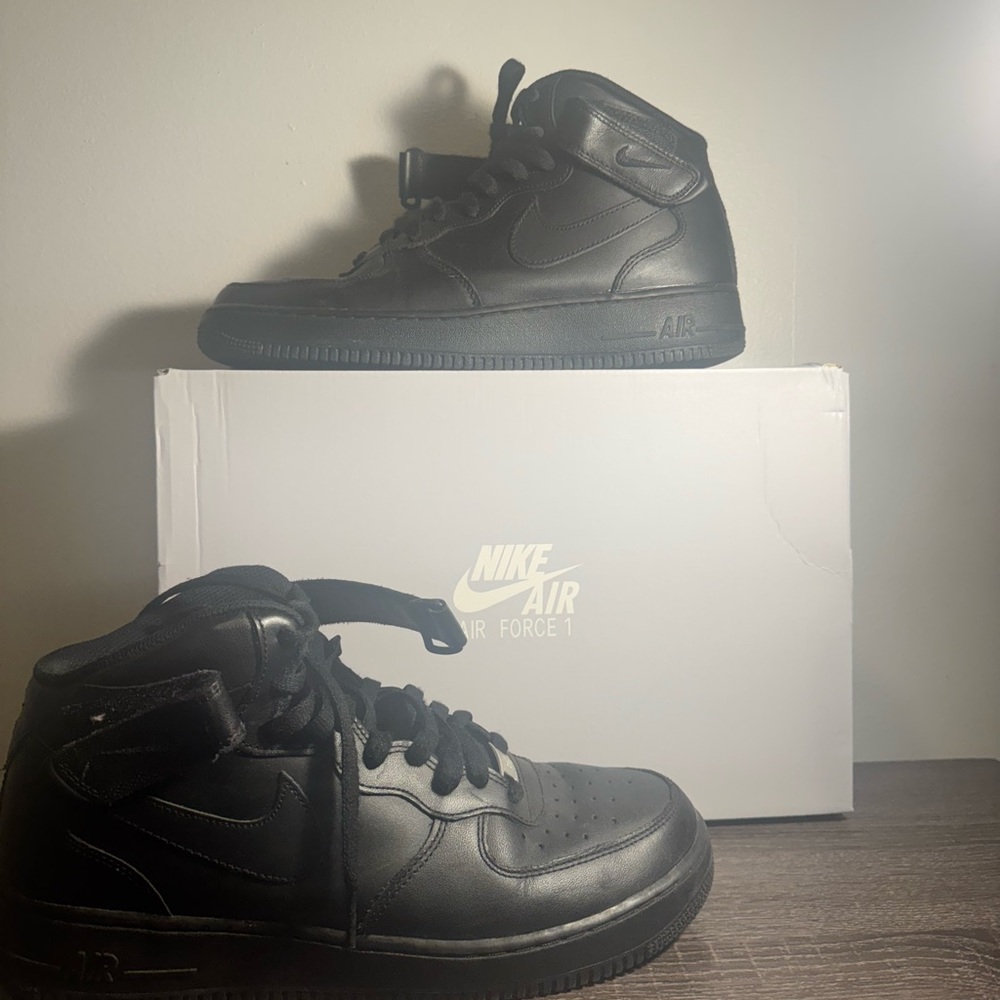 Nike Mid Af1 All black